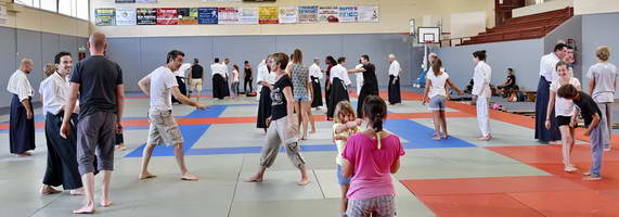 Aïkido Strasbourg essai au dojo d'Alsace 67 ecole sensei Peyrache