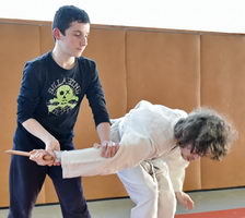 Aïkido samuraïs dojo de Bourg en Bresse 01 Alain Peyrache à l'atrium