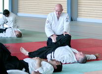 Ados Seifuku au dojo aikido de Lyon Tassin 69